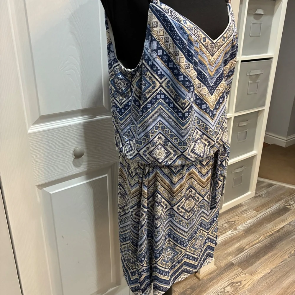 White House Black Market  MJ Print Dress - Picture 2 of 6